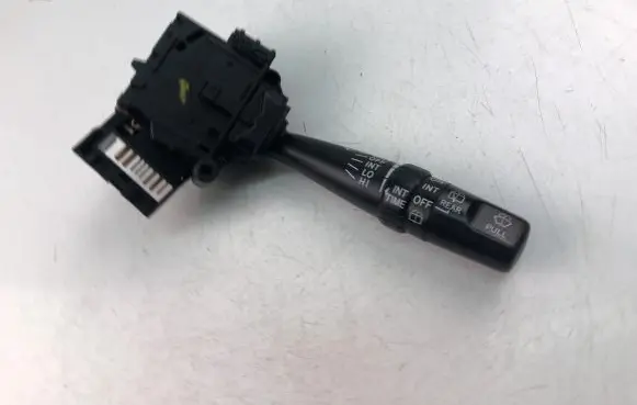 Toyota Avensis Verso Indicator stalk 8465228640