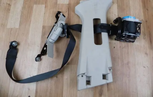 Mazda 6 Front seatbelt GHP957L30B02 GHP968190