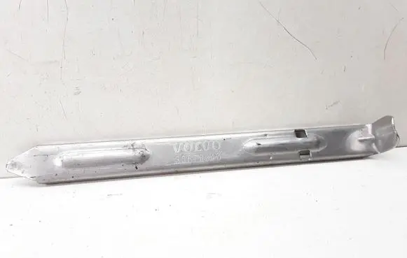 Volvo S80 Headlight/headlamp mounting bracket 30678340