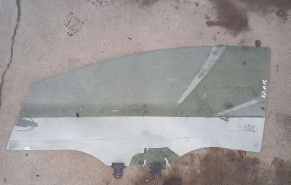 KIA Rio Front door window glass four-door AS2
