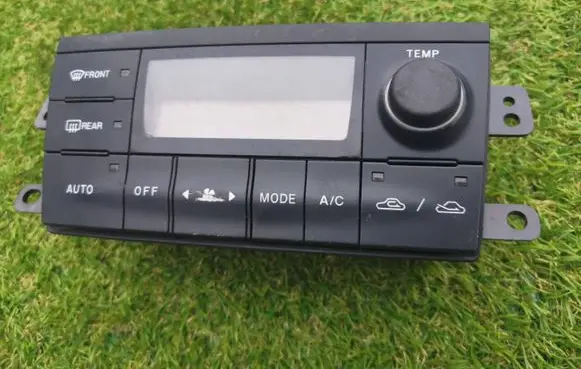 Mazda Premacy Climate control unit CB82D GM21