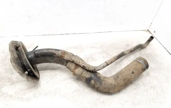 Citroen CX Fuel tank filler neck pipe 