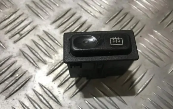 Honda Civic Windscreen/window heater switch m9004ka