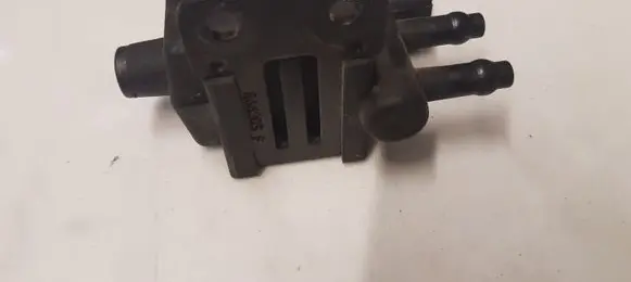 Renault Megane I Turbo solenoid valve 866305F
