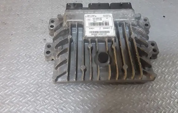 Renault Megane III Engine control unit/module 237100914R