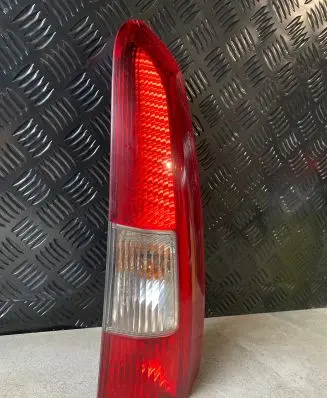 Volvo XC70 Rear/tail lights 9154494