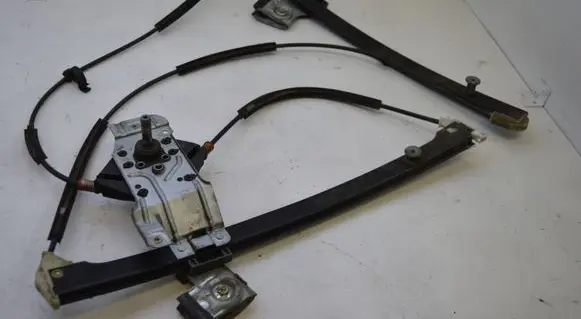 Volkswagen Polo III 6N 6N2 6NF Front door electric window regulator 6N383740