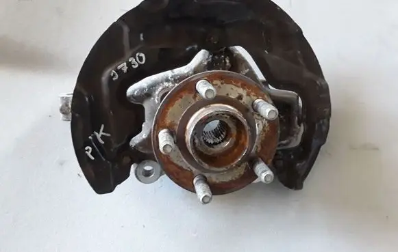 Ford S-MAX Front wheel hub E1GC3K171A
