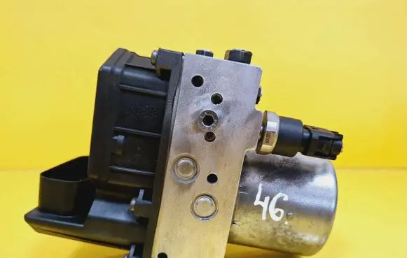 Audi A8 S8 D3 4E ABS Pump 4E0614517E 4E0614517A 0265950088