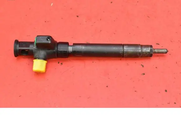 Ford Mondeo MK IV Fuel injector 9674984080