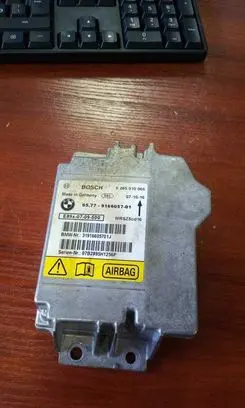 BMW 1 E81 E87 Airbag control unit/module 9166057