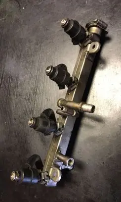BMW 5 E34 Fuel injector 1729320