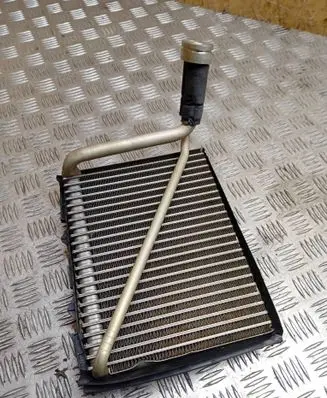 Air conditioning (A/C) radiator (interior)