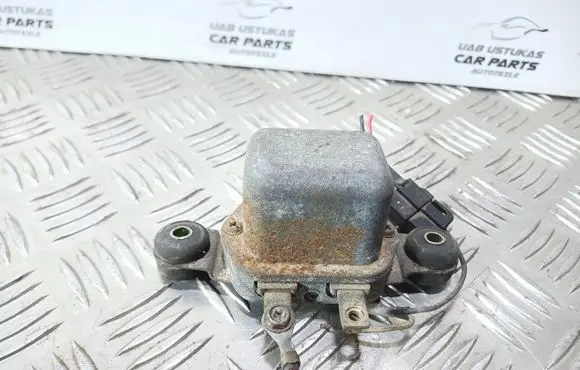 Mitsubishi Galant Sensor