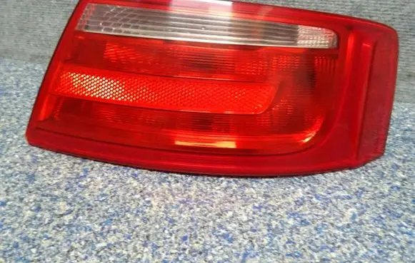 Audi A5 8T 8F Rear/tail lights 8T0945096