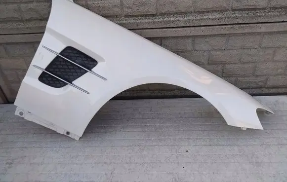 Mercedes-Benz SL R231 Front wheel arch liner splash guards
