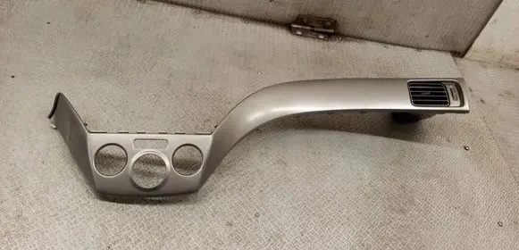 Subaru Forester SH Dashboard glove box trim 