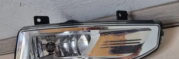 Nissan Qashqai Front fog light 90078635 261508995A