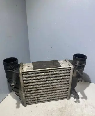 Audi A4 S4 B7 8E 8H Intercooler radiator 8E0145806Q 6021745