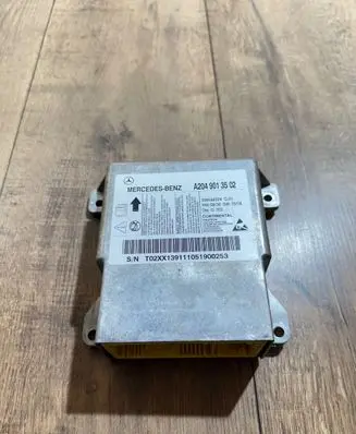 Mercedes-Benz C W204 Airbag control unit/module 5WK44524 A2049013502