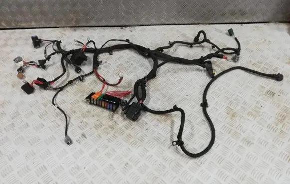Renault Zoe Engine installation wiring loom