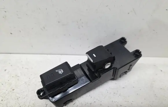 Hyundai Tucson TL Electric window control switch 93580D3100 93580D31004X