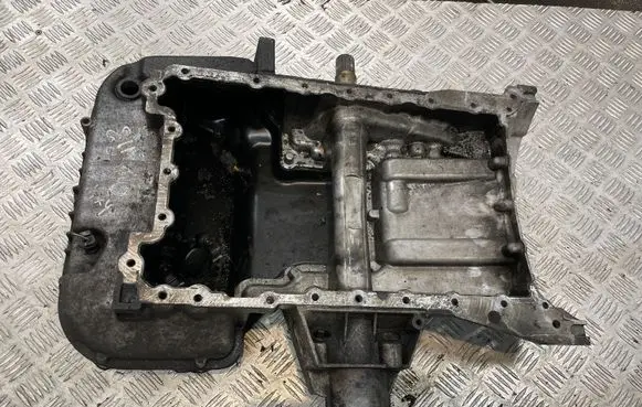 Mercedes-Benz E W211 Oil sump A6420140502 A6420100828