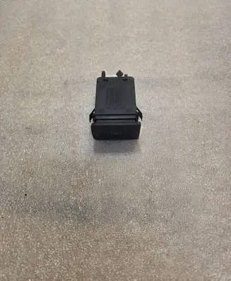 Volkswagen Golf IV Windscreen/window heater switch 1j0953235a