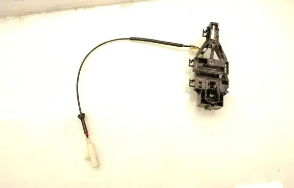 Chrysler Pacifica Sliding door exterior handle/bracket 68230688AF