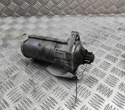 Skoda Superb B8 (3V) Starter motor 02E911024C