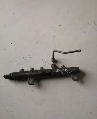 Opel Zafira B Fuel main line pipe 0445214095