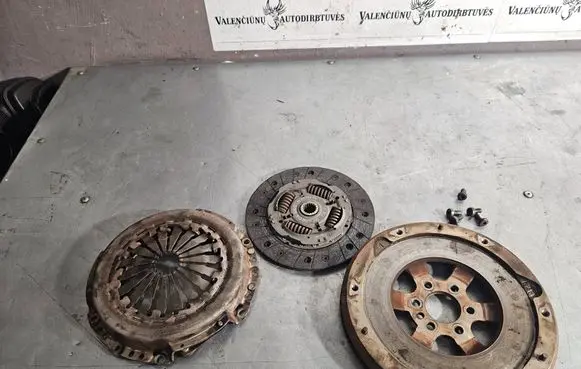 Peugeot 2008 I Clutch set kit 9671404980 9801139380