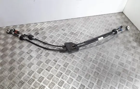Ford Fiesta Gear shift cable linkage H1BR7E395BE