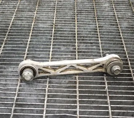 Tesla Model S Rear upper control arm/wishbone 104396400B