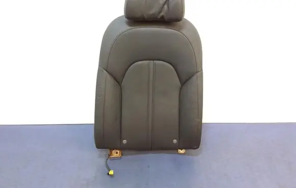 Audi A8 S8 D4 4H Second row seats 