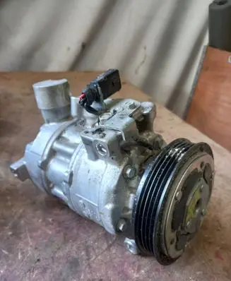 Audi A4 S4 B9 Air conditioning (A/C) compressor (pump) 4M0816803N