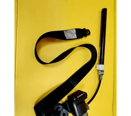 Volkswagen Sharan Front seatbelt 040049