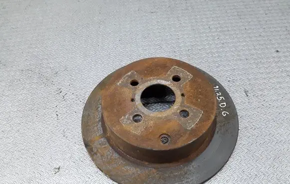 Toyota Corolla Verso E121 Rear brake disc