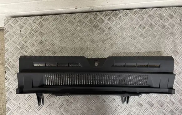 Audi A1 Trunk/boot sill cover protection 82A863471