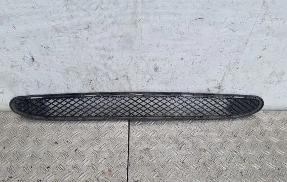 Mercedes-Benz C W203 Front bumper lower grill A2038850423