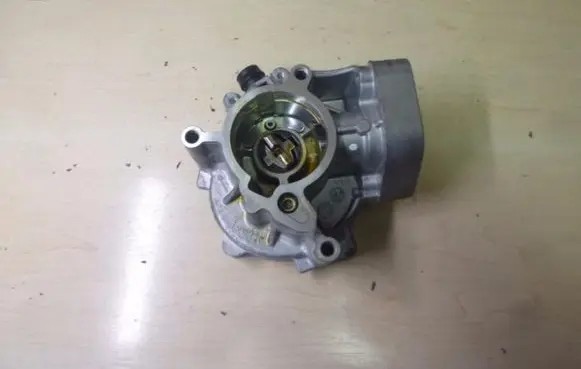 Volkswagen Golf VII Other brake parts 06L145100B VD2592