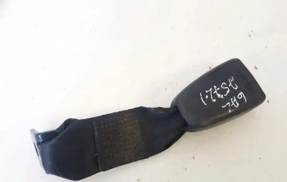 Mitsubishi Space Star Middle seatbelt buckle (rear) 311344