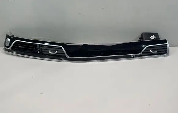 BMW 7 G11 G12 Dashboard side air vent grill/cover trim 7991685