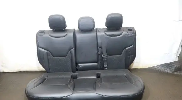 Jeep Compass Second row seats 