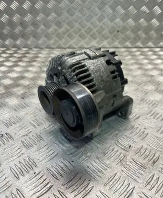 BMW 5 E60 E61 Generator/alternator 7799204