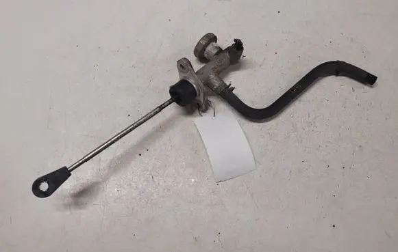 Chevrolet Captiva Clutch master cylinder C05100805