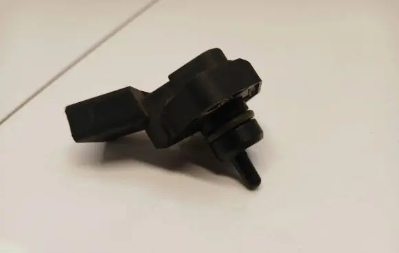 Seat Toledo II (1M) Air pressure sensor 038906051 0281002177