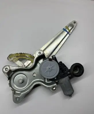 Lexus IS 220D-250-350 Rear door window regulator with motor 8571058010