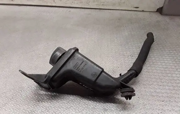 Audi A4 S4 B7 8E 8H Power steering fluid tank/reservoir 8E0422373B