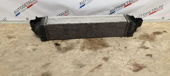BMW 2 F46 Intercooler radiator 7617598 17517617598